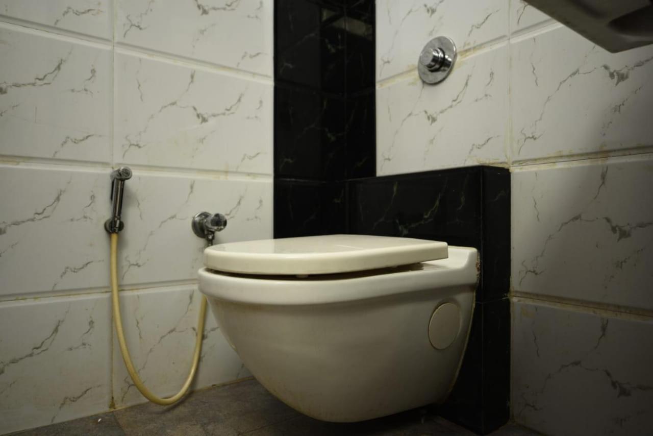 Lalsai Residency Andheri Mumbai Exterior photo